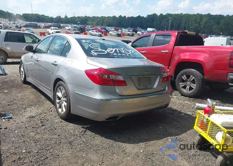 2012 Hyundai Genesis 3.8 z USA, uszkodzony, nr VIN KMHGC4DD9CU187421